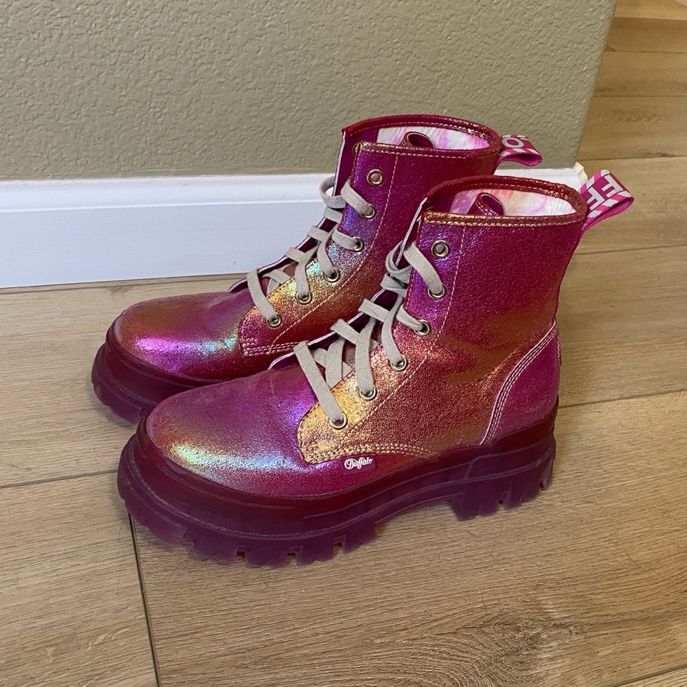 Buffalo Boots Aspha RLD very RARE to find discontinued Sunrise color